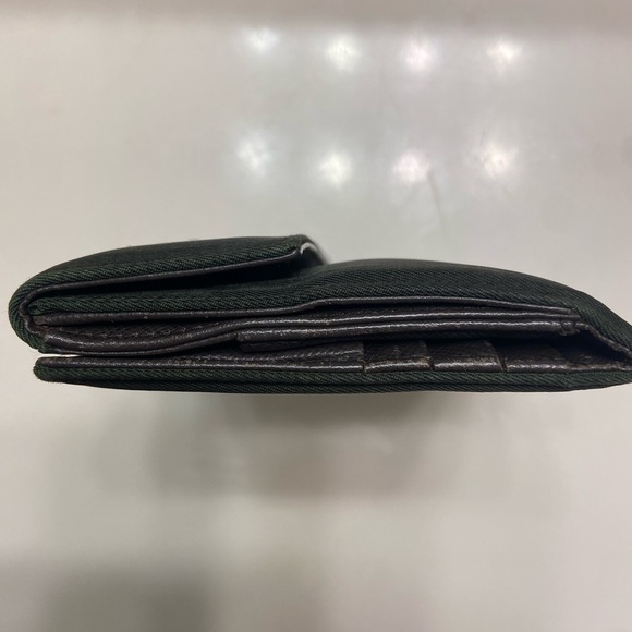 AUTHENTIC!! PRADA Nylon Green Wallet. Portafoglio tessuto Verde. - Picture 5 of 11